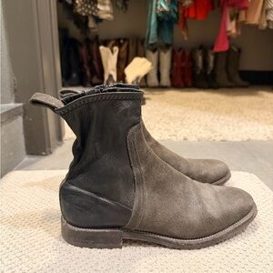 Brunello Cucunelli Leather Brown Zip Booties